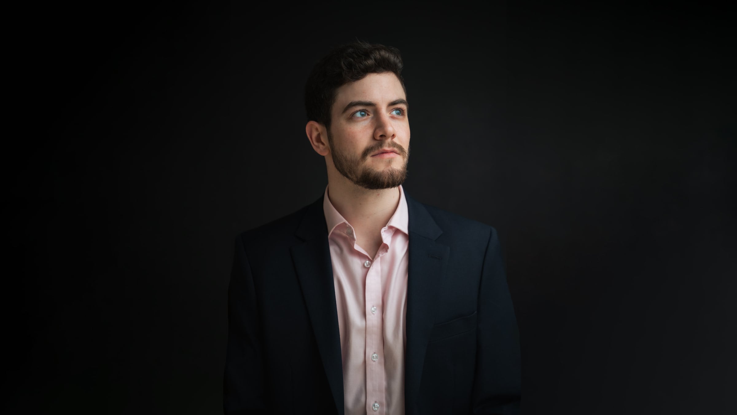 Alexander Thow, British countertenor